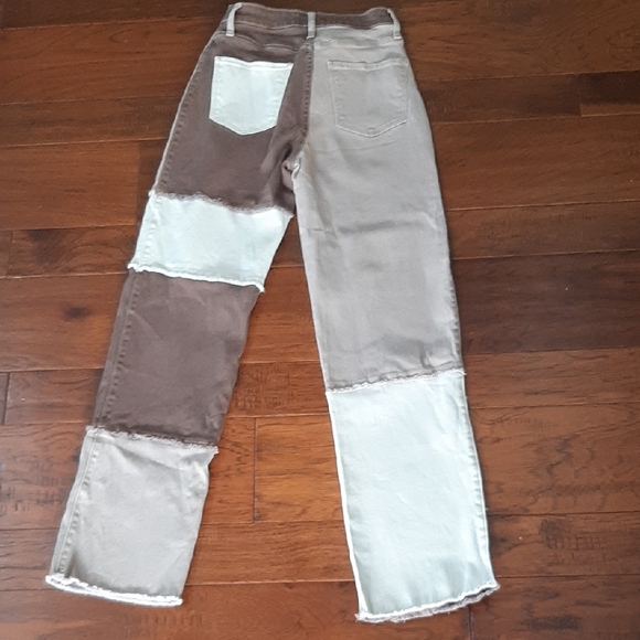 Hollister Women's Ultra High-Rise Patchwork Dad Jeans Size 25 - Picture 4 of 4